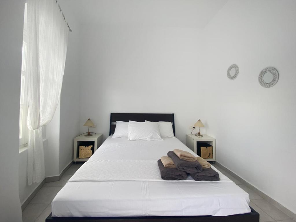 Windmills Apartment By Opus Mykonos Town ภายนอก รูปภาพ